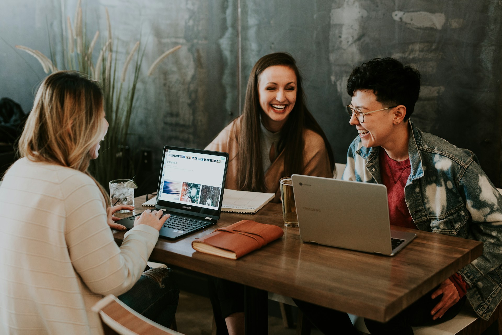 AI for Knowledge Management: Turning Videos into Interactive Learning Experiences